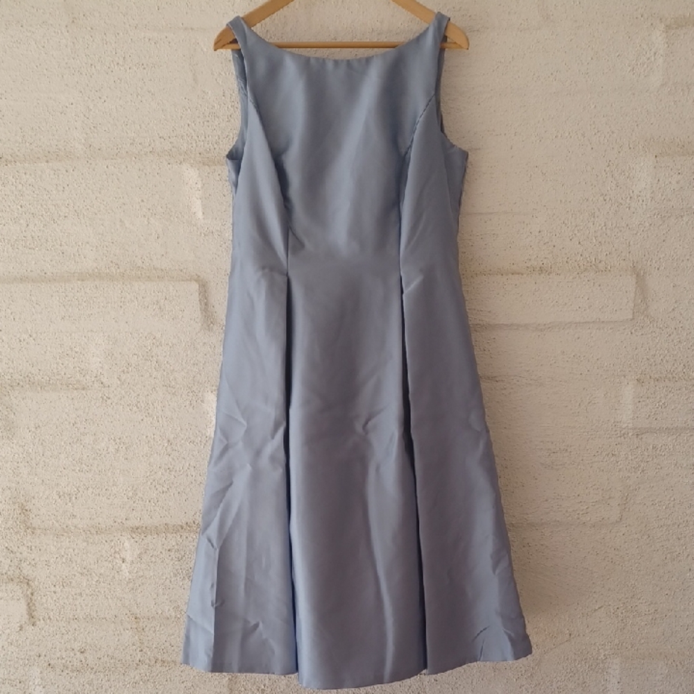 Adrianna Papell Tea Length Boatneck Pleated Skirt Fitted Bodice Dress Pockets